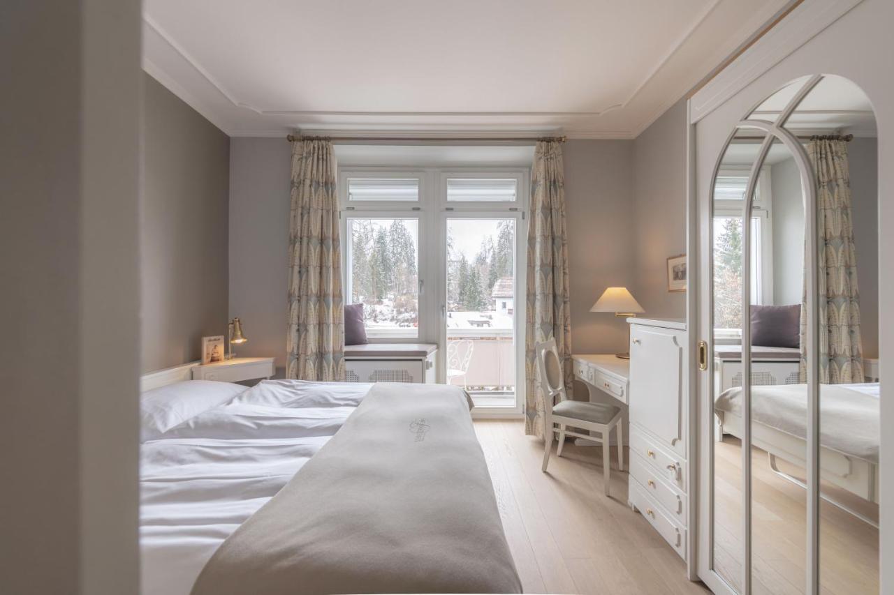 Romantik Hotel Schweizerhof Flims Exterior foto