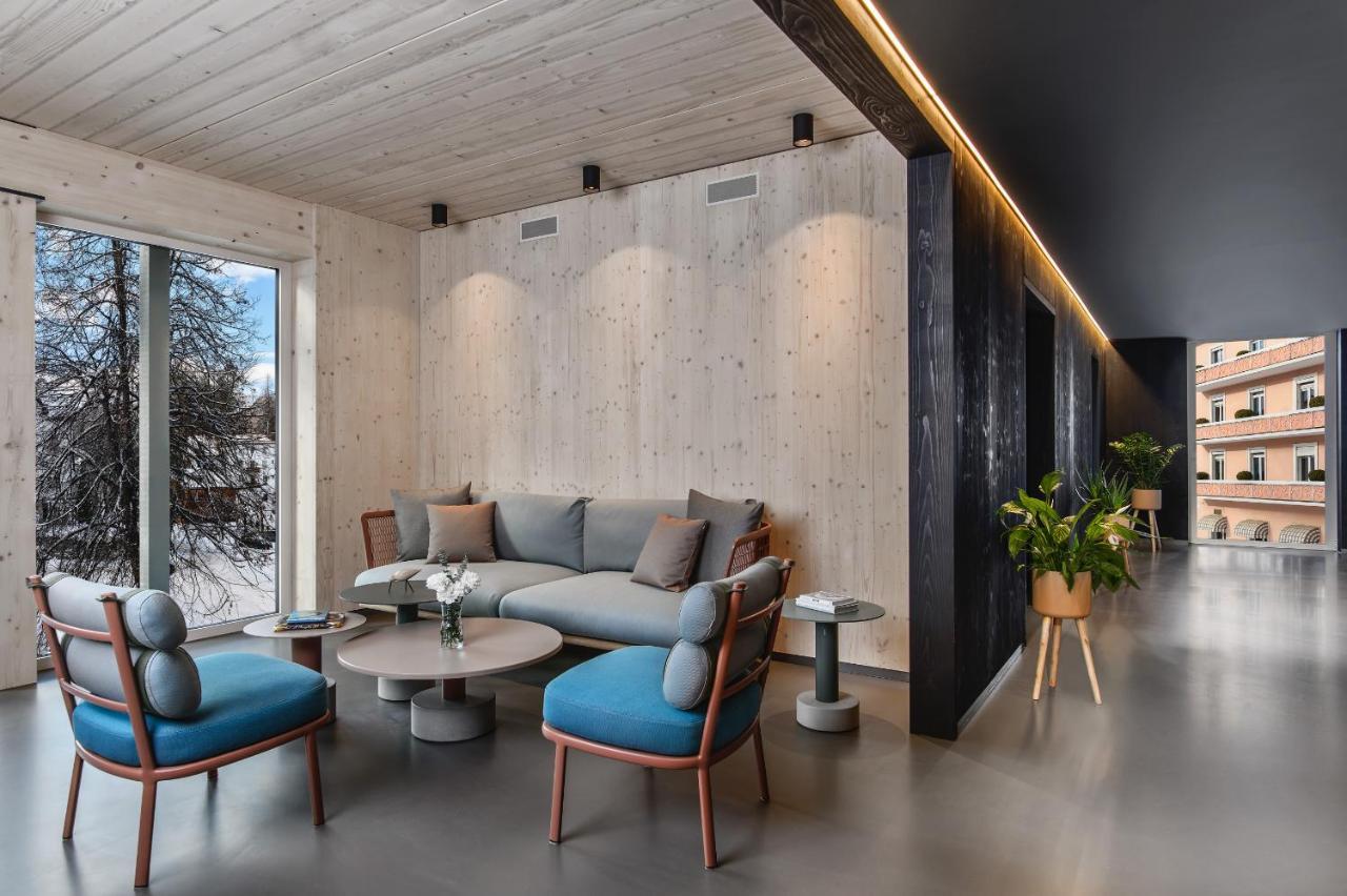 Romantik Hotel Schweizerhof Flims Exterior foto