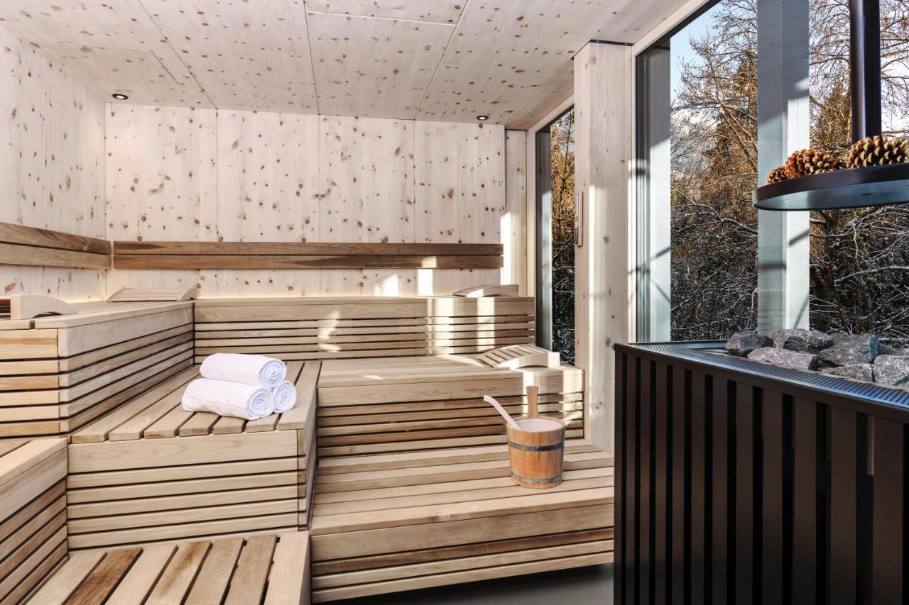 Romantik Hotel Schweizerhof Flims Exterior foto